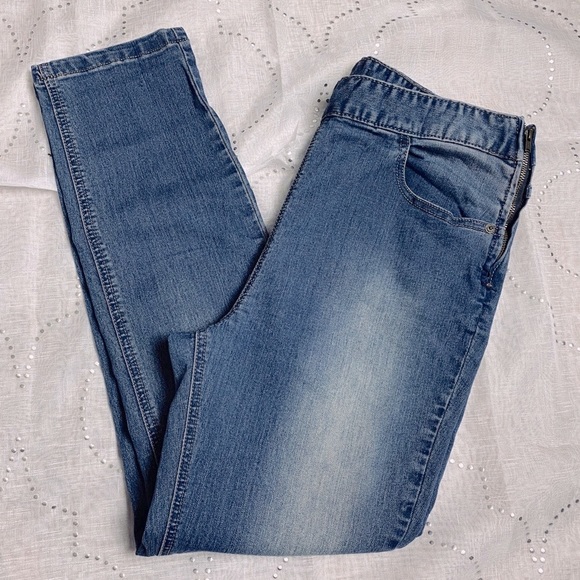 Free People highwaist PullOn Stretchy Skinny Jeans - Picture 9 of 11